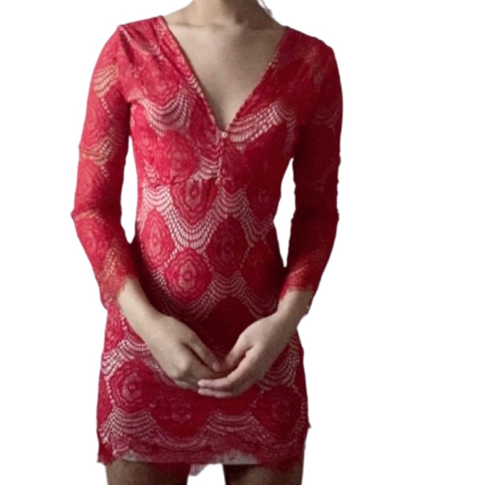 Red vintage laced dress